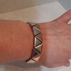 Stylish Gold and Silver Tone Wearable Bracelet